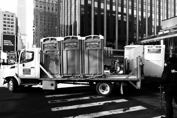 Best Luxury portable toilet rental  in Cassopolis, MI